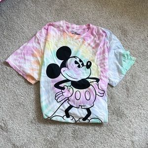 NWOT Disney Mickey Mouse shirt